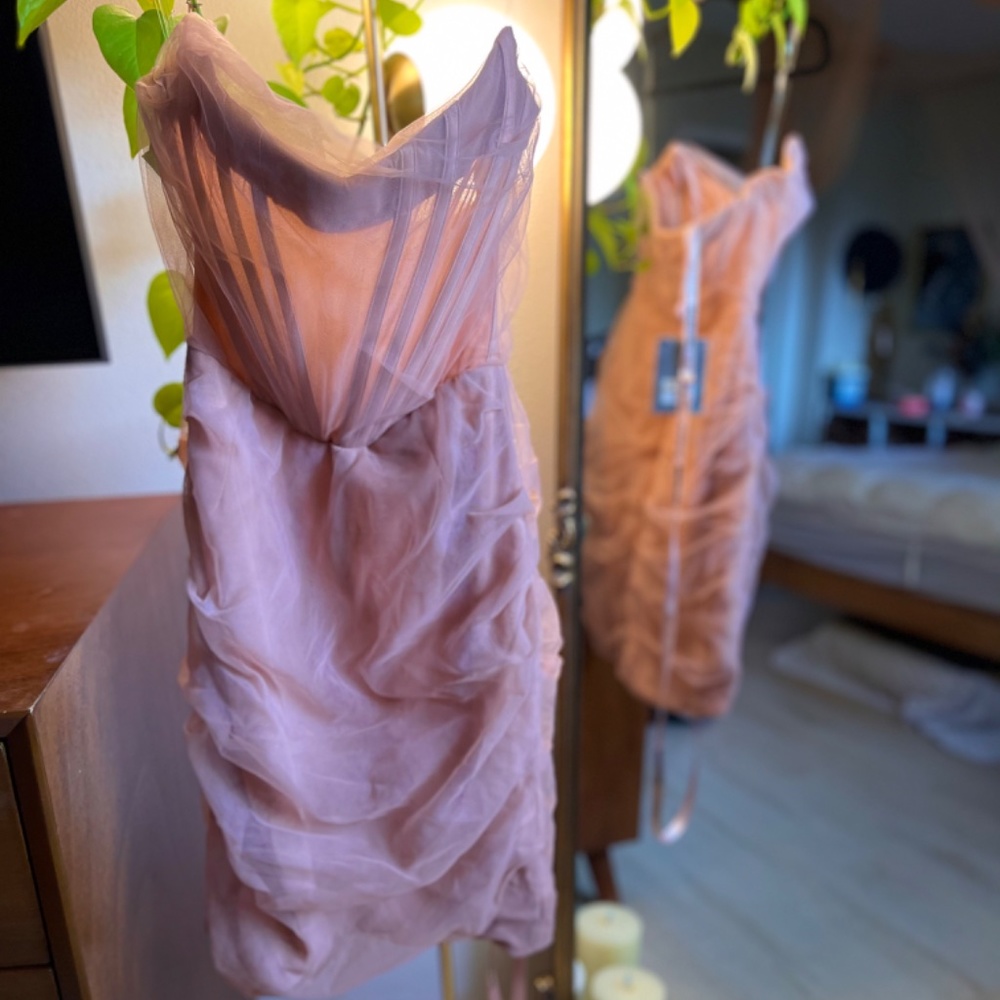NEW WITH TAGS House of CB Leila Blush dress - Picture 4 of 9